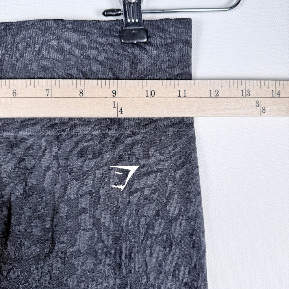 Gymshark Adapt Animal Seamless Leggings Black Grey Scrunch Bum XS Yoga Athletic - Picture 3 of 5